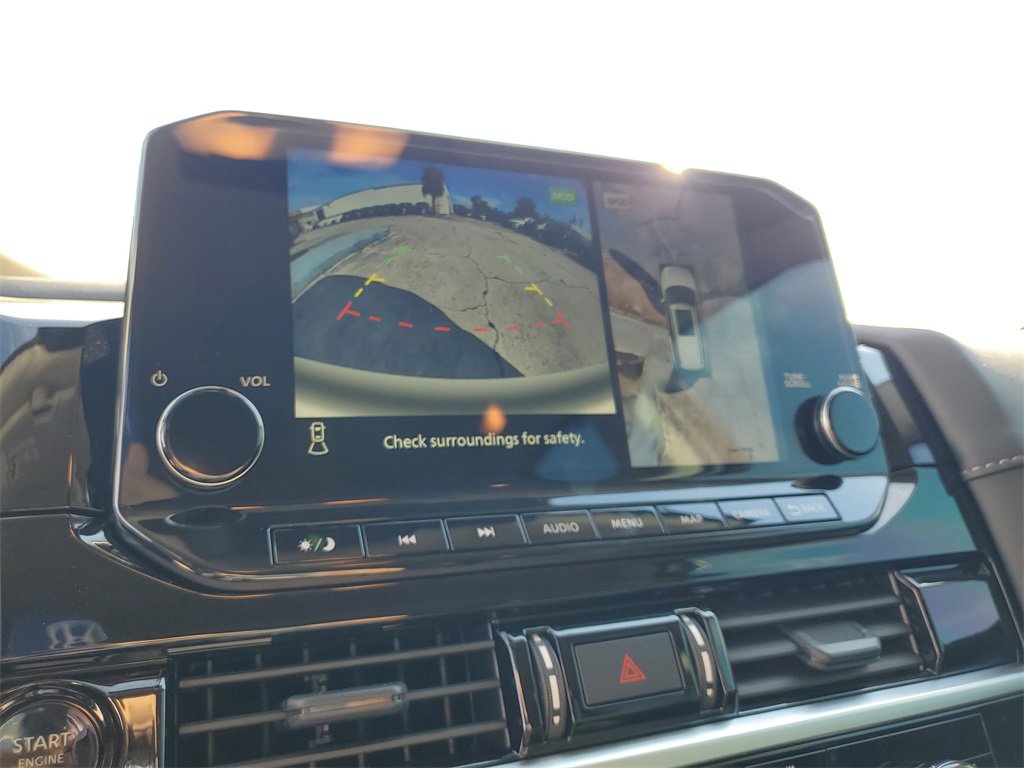 New 2025 Nissan Pathfinder SL image 15