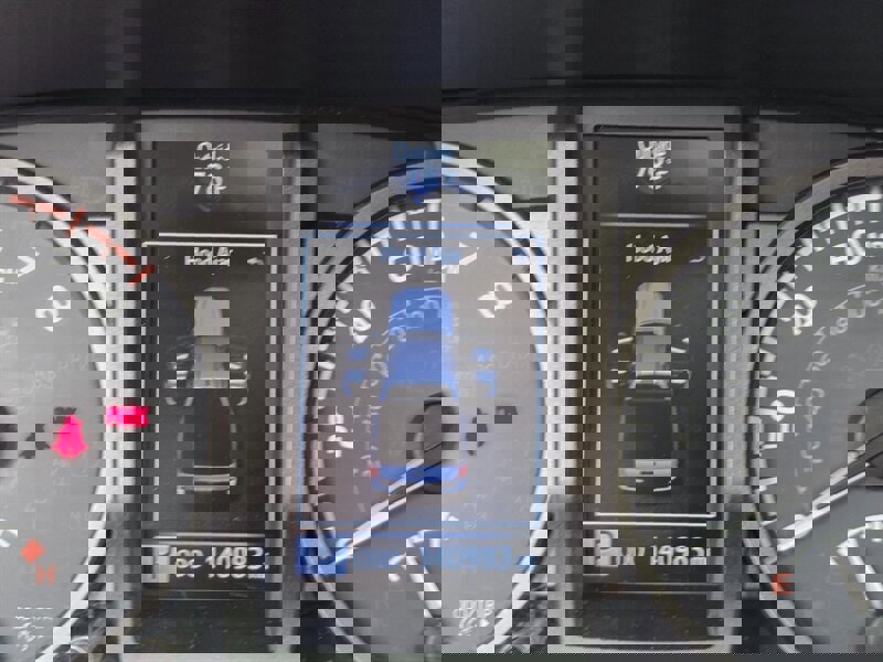 Used 2016 Toyota Tacoma TRD Off-Road w/ Premium & Technology Package AWD/4WD image 46