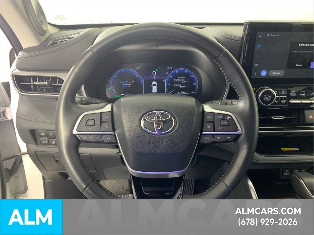 Used 2023 Toyota Highlander Platinum image 20