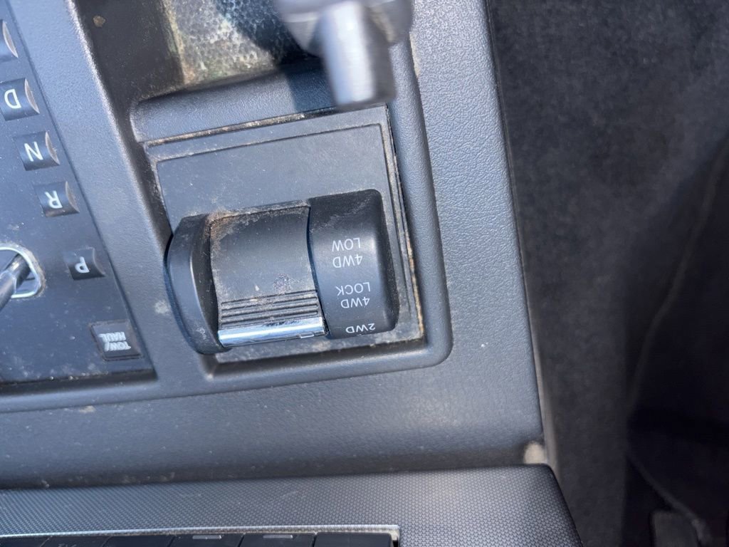 Used 2010 Jeep Liberty Sport w/ Popular Equipment Group AWD/4WD image 13