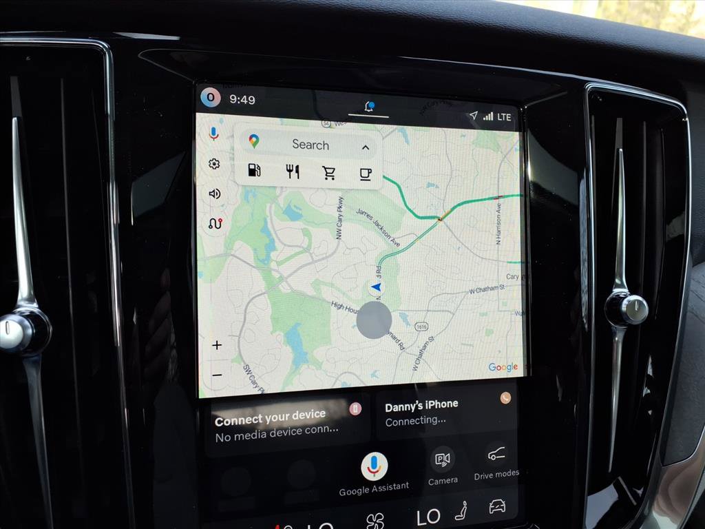 New 2026 Volvo V60 B5 Cross Country Plus w/ Protection Package Premier image 19