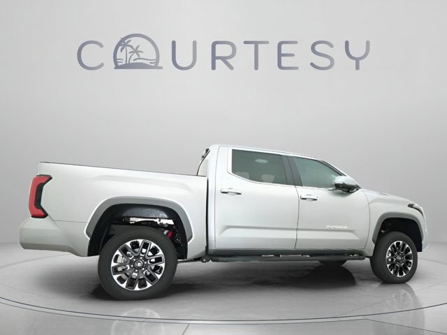 Used 2025 Toyota Tundra Limited AWD/4WD image 14