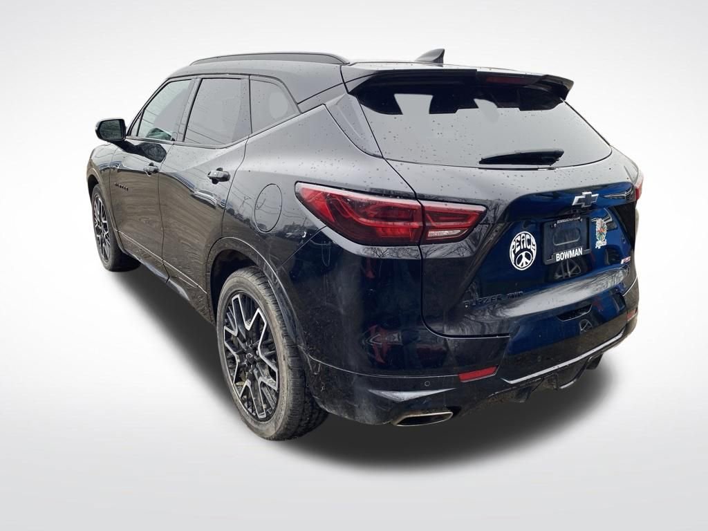 Used 2024 Chevrolet Blazer RS w/ Driver Confidence II Package image 3