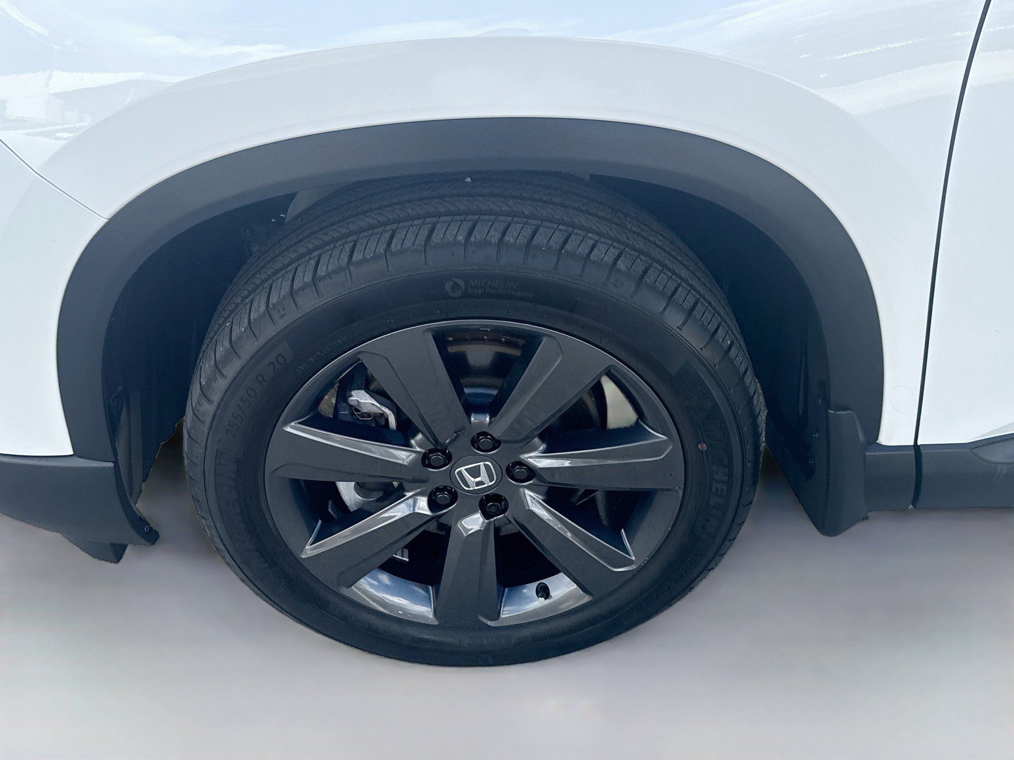 Certified 2025 Honda Pilot Sport image 36