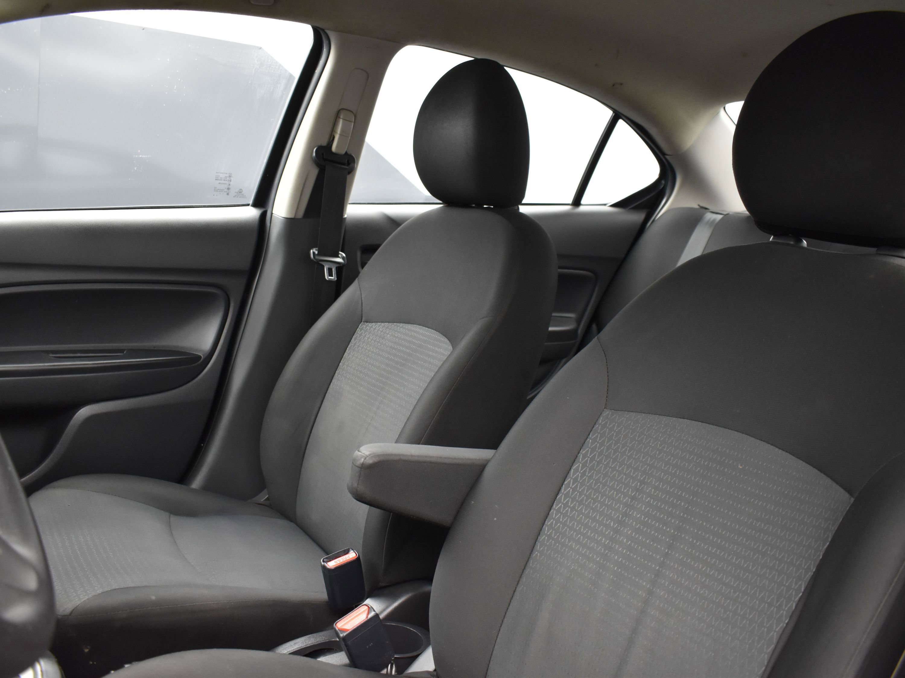 Used 2024 Mitsubishi Mirage G4 ES image 11