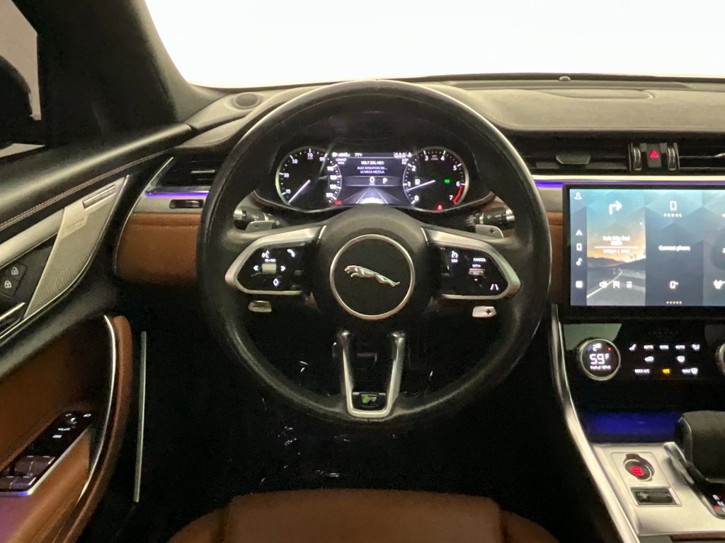 Used 2022 Jaguar XF R-Dynamic SE image 11