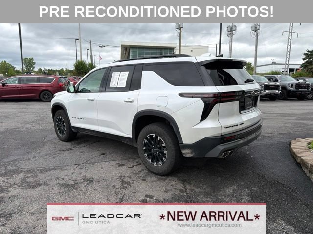 Used 2025 Chevrolet Traverse Z71 w/ LPO, Floor Liner Package AWD/4WD image 3
