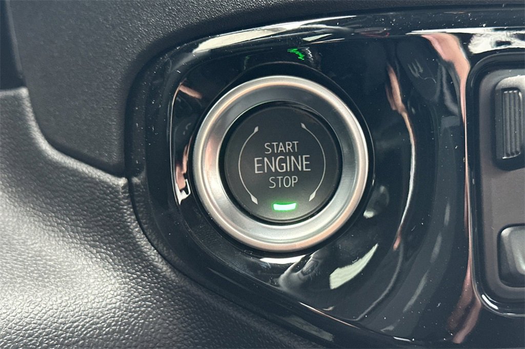 New 2025 GMC Sierra 1500 SLE image 19