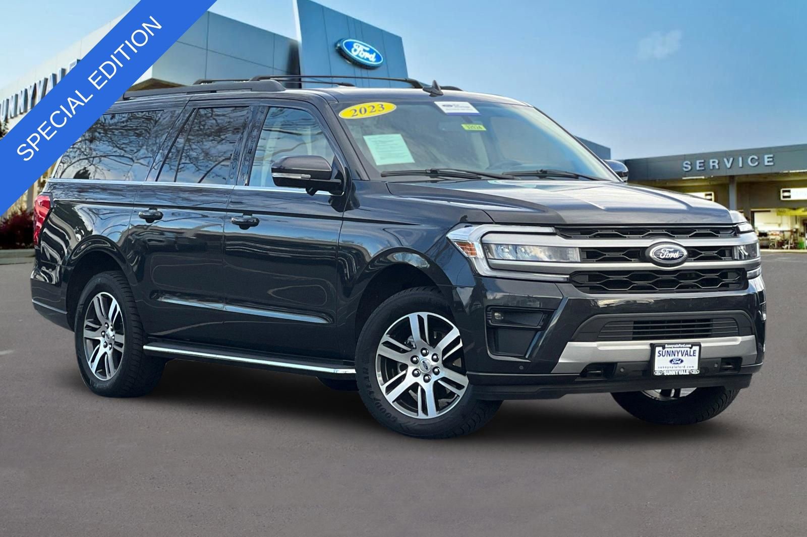 Certified 2023 Ford Expedition Max XLT image 2