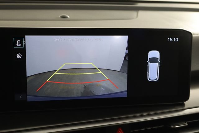 Certified 2025 Kia Sorento EX FWD image 36