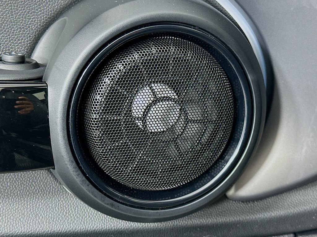 Certified 2024 MINI Cooper SE FWD image 19