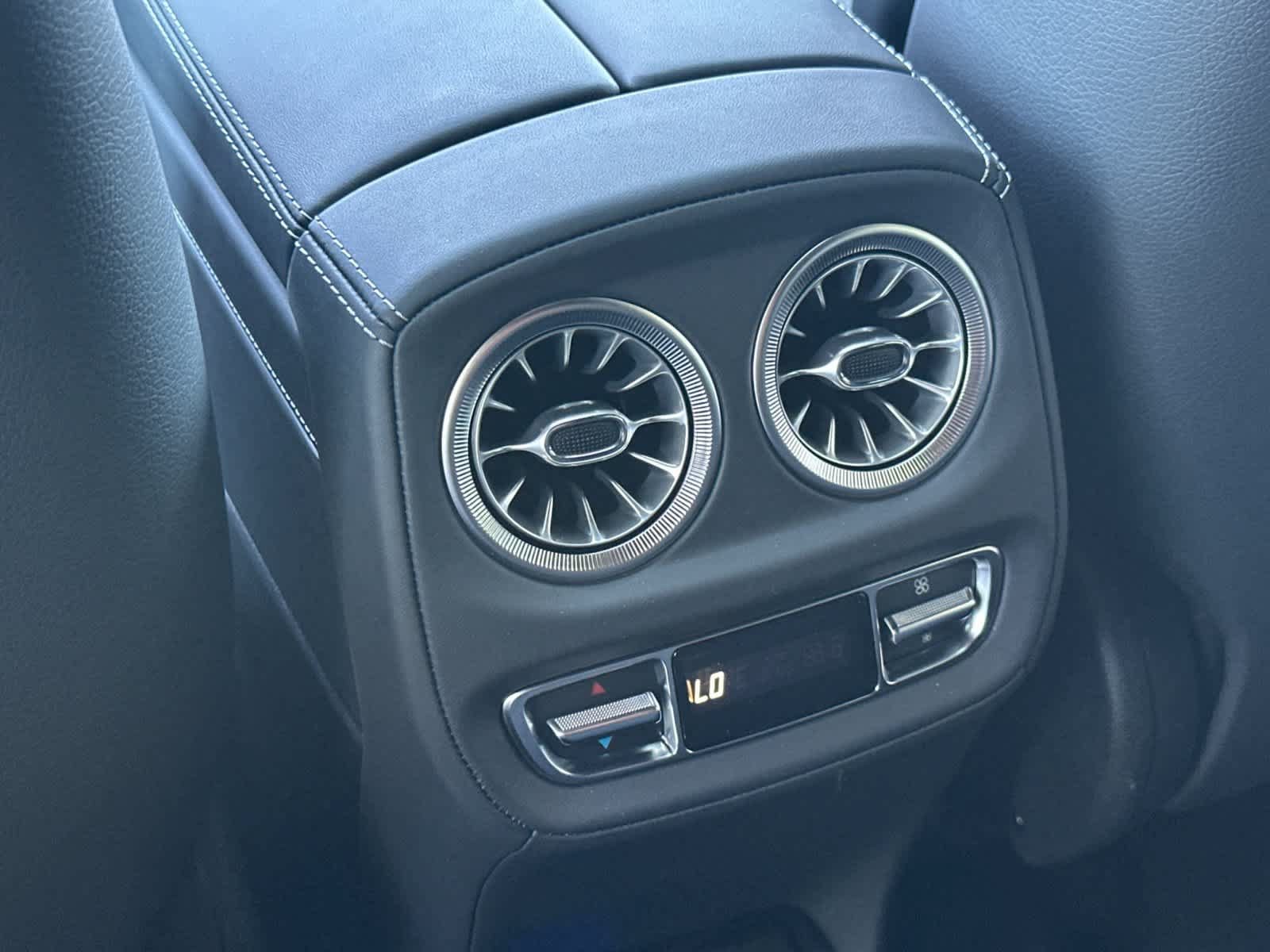 New 2027 Mercedes-Benz G 63 AMG 4MATIC image 13