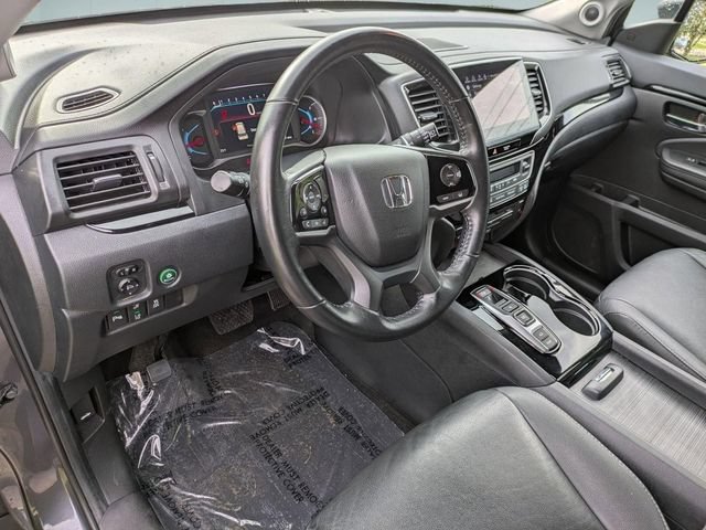 Used 2021 Honda Pilot Touring image 11