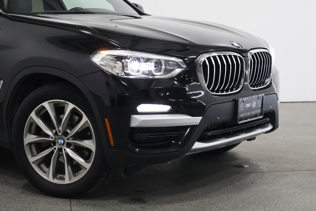Used 2018 BMW X3 xDrive30i image 3