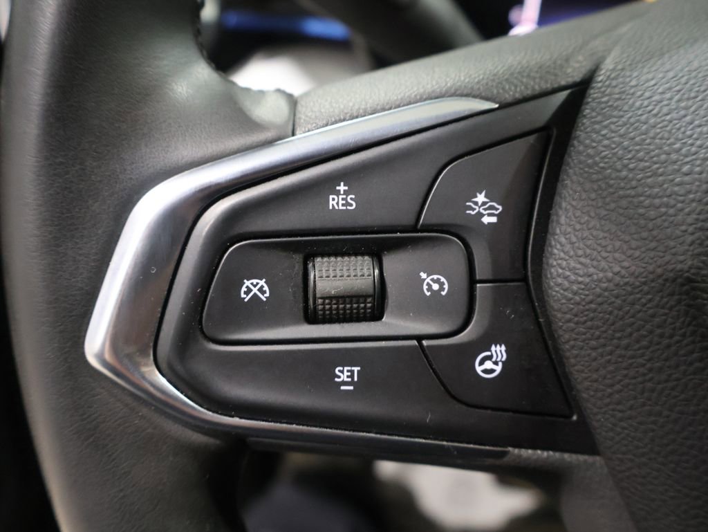 Used 2024 Chevrolet Trax LT w/ Driver Confidence Package FWD image 31