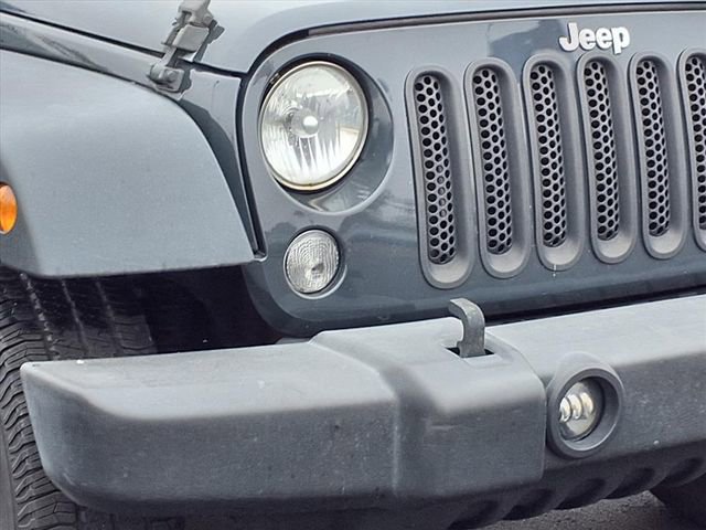 Used 2016 Jeep Wrangler Unlimited Sport w/ Power Convenience Group image 21