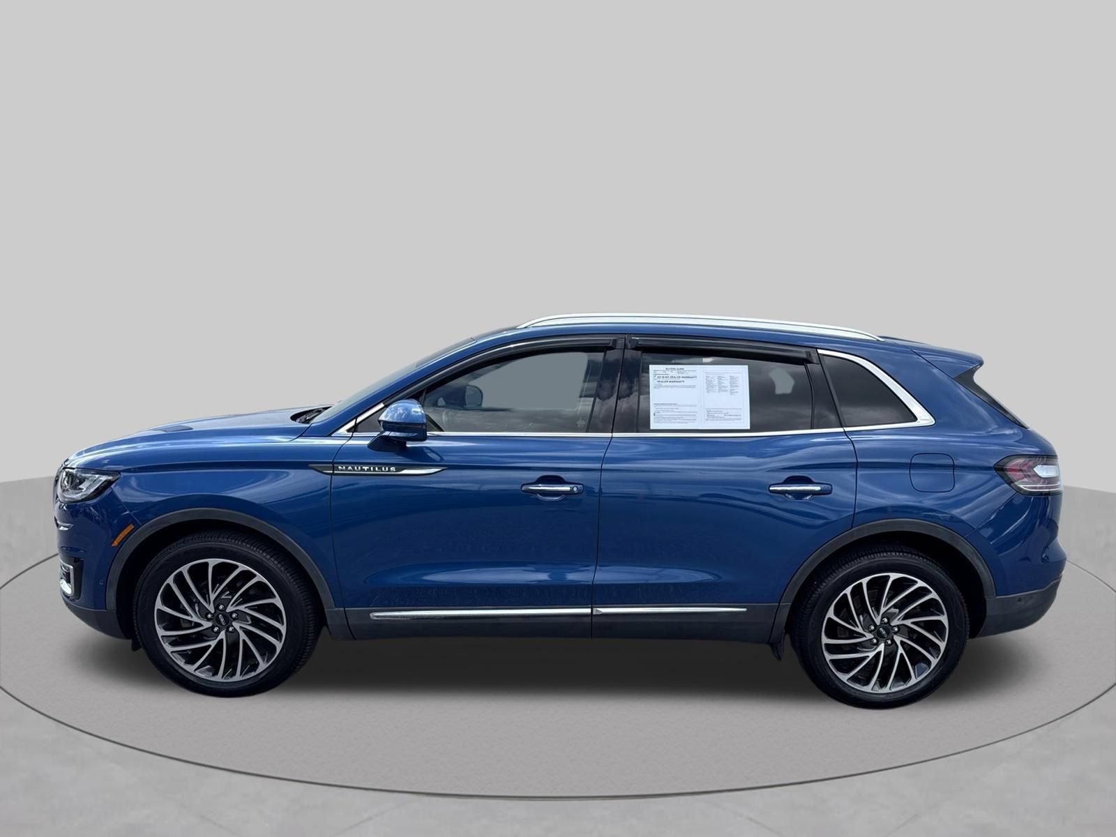Used 2020 Lincoln Nautilus Reserve w/ Equipment Group 201A AWD/4WD image 4