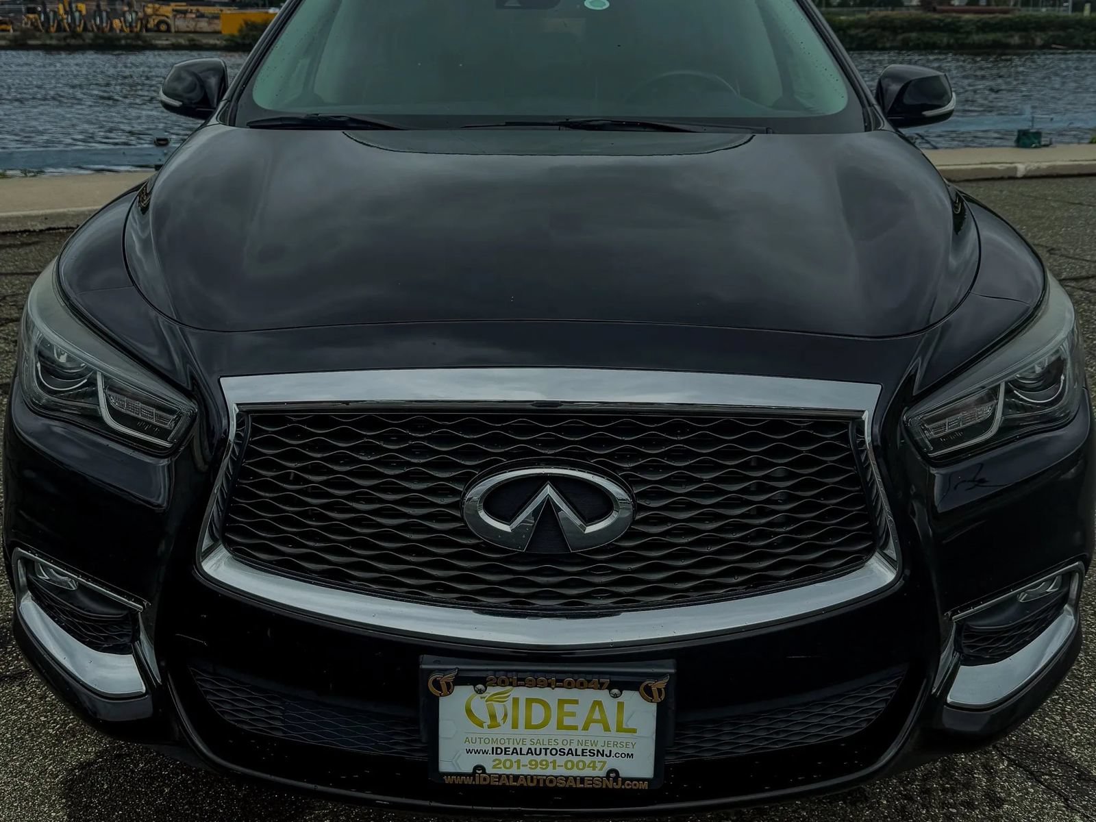 Used 2019 INFINITI QX60 Pure AWD/4WD image 2