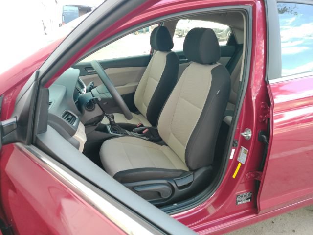 Used 2022 Hyundai Accent SEL FWD image 13