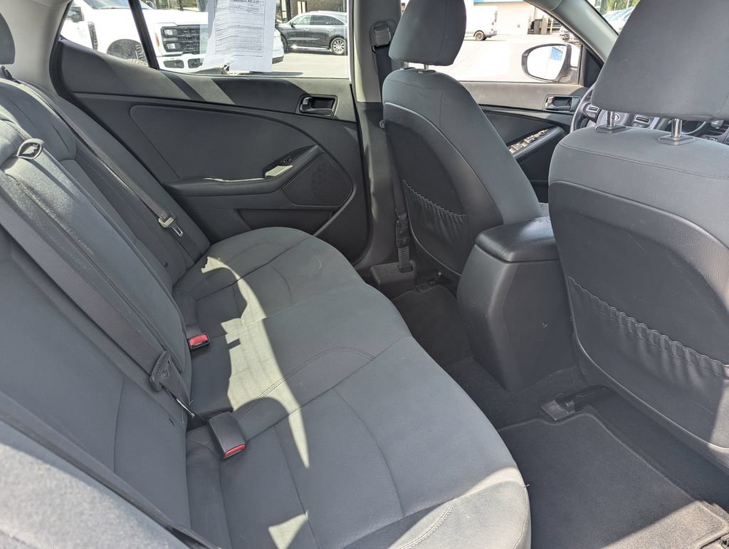 Used 2015 Kia Optima LX FWD image 27