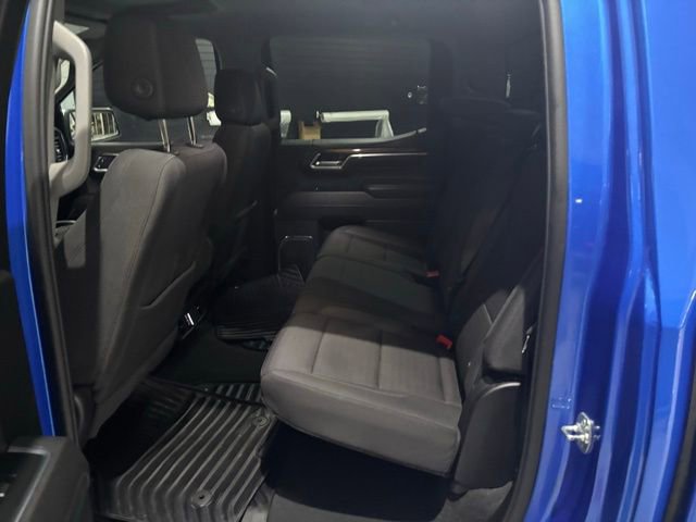 Used 2025 Chevrolet Silverado 1500 LT AWD/4WD image 25