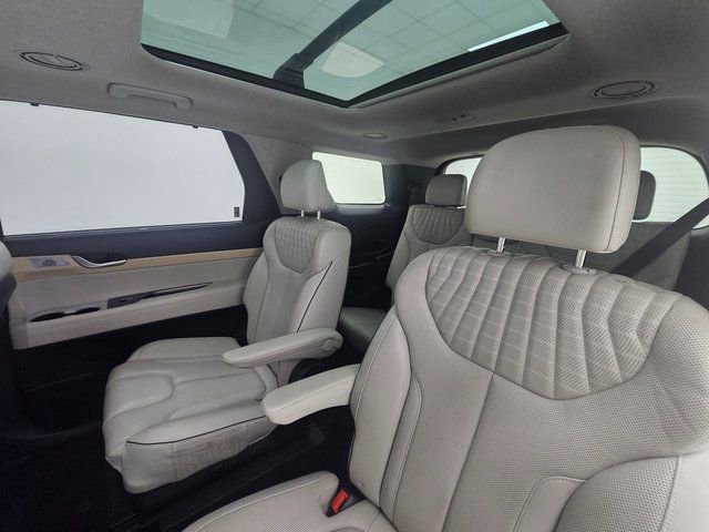 Used 2023 Hyundai Palisade Limited image 27