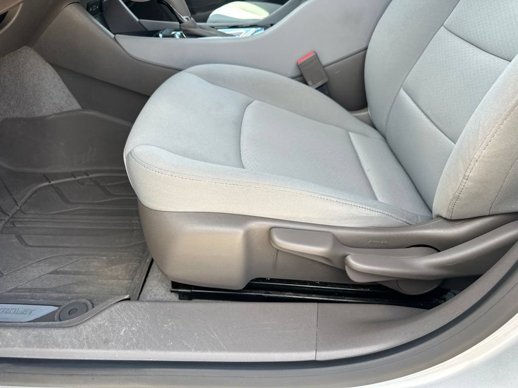 Certified 2019 Chevrolet Malibu LS FWD image 12