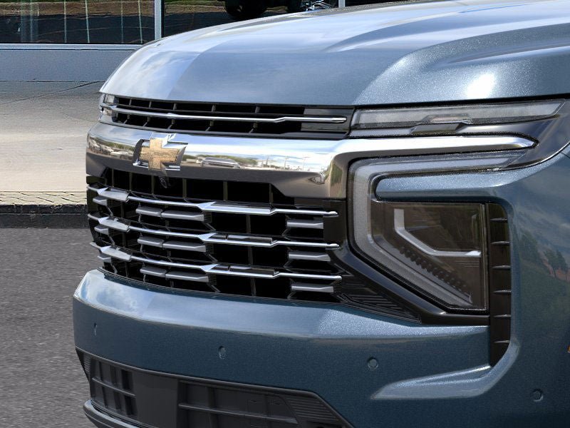 New 2025 Chevrolet Suburban Premier AWD/4WD image 37