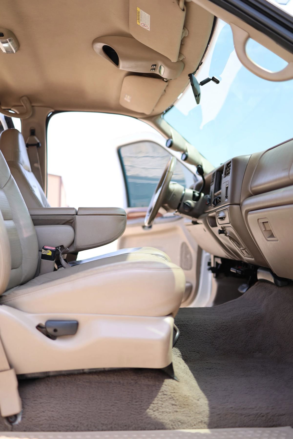 Used 2001 Ford F350 XLT image 38