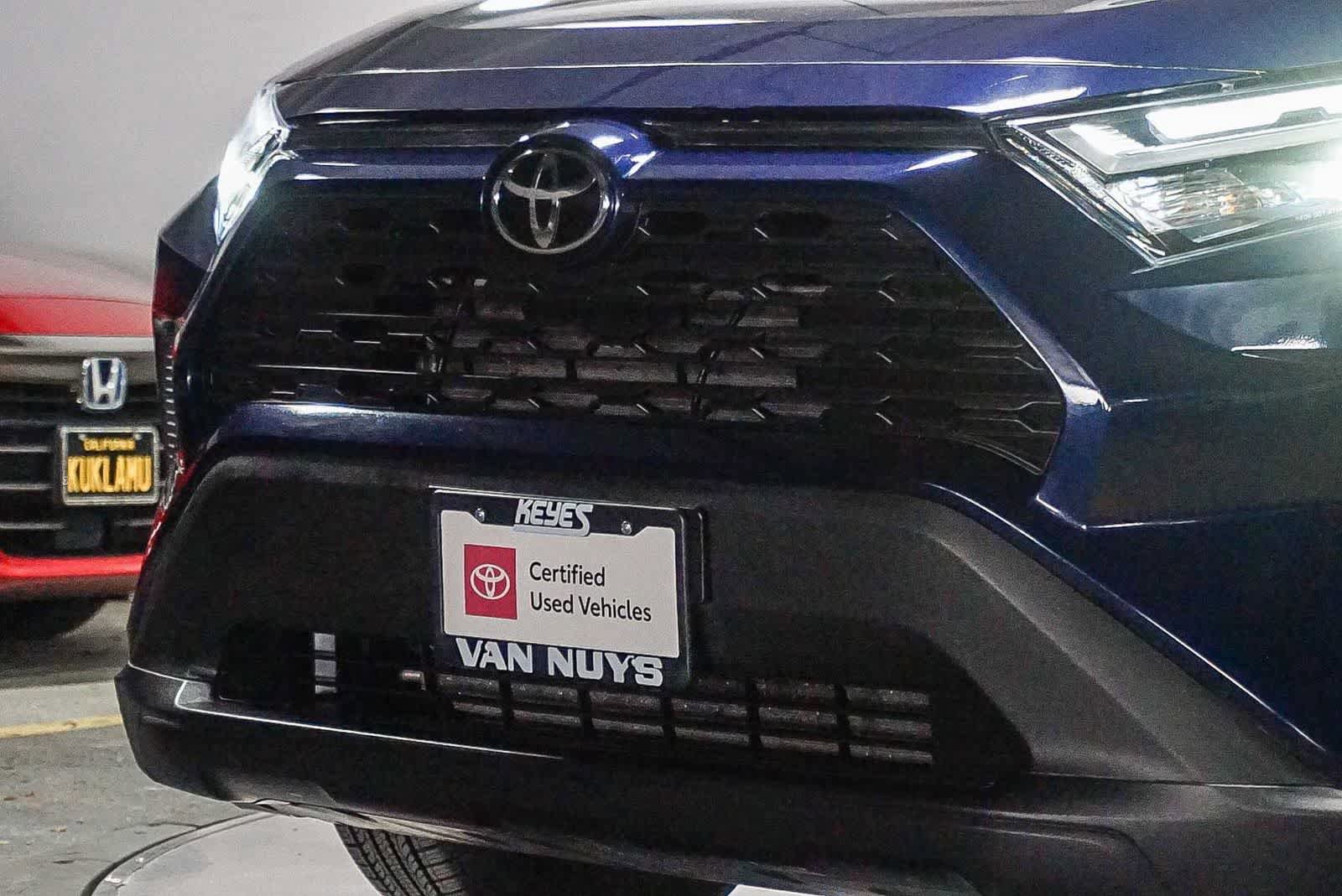 Certified 2024 Toyota RAV4 XLE FWD image 9
