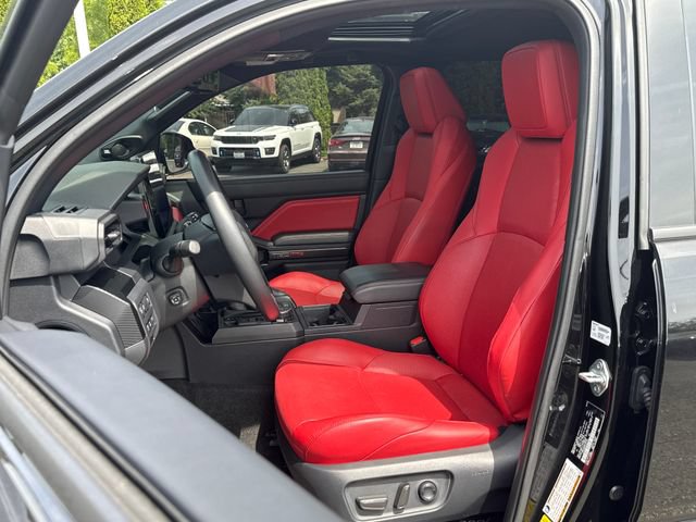 Used 2025 Toyota 4Runner TRD Pro AWD/4WD image 17