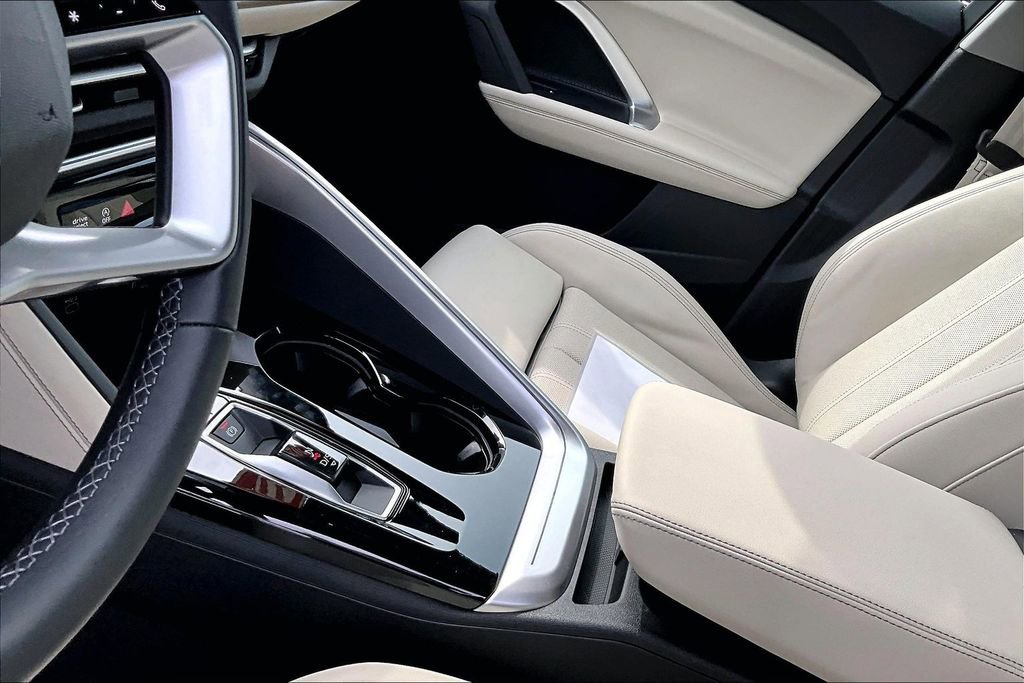 Used 2025 Audi Q5 Premium Plus image 23