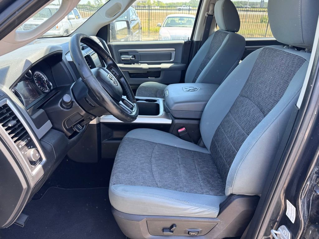 Used 2016 RAM 1500 Big Horn RWD image 22