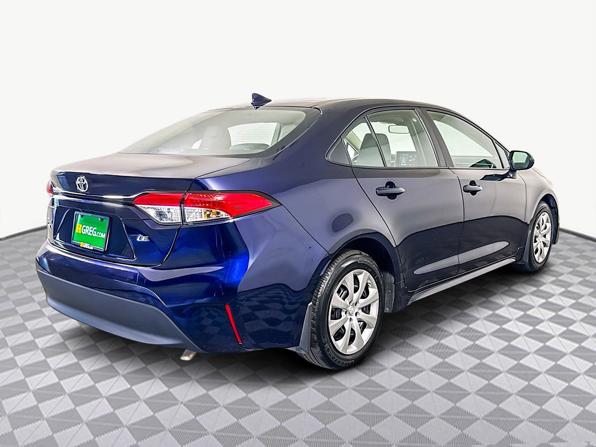 Used 2025 Toyota Corolla LE image 10