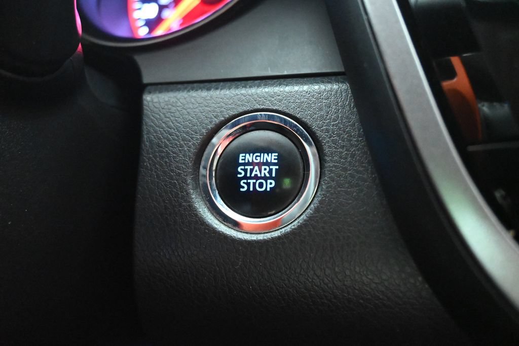 Used 2022 Toyota Camry XSE FWD image 30