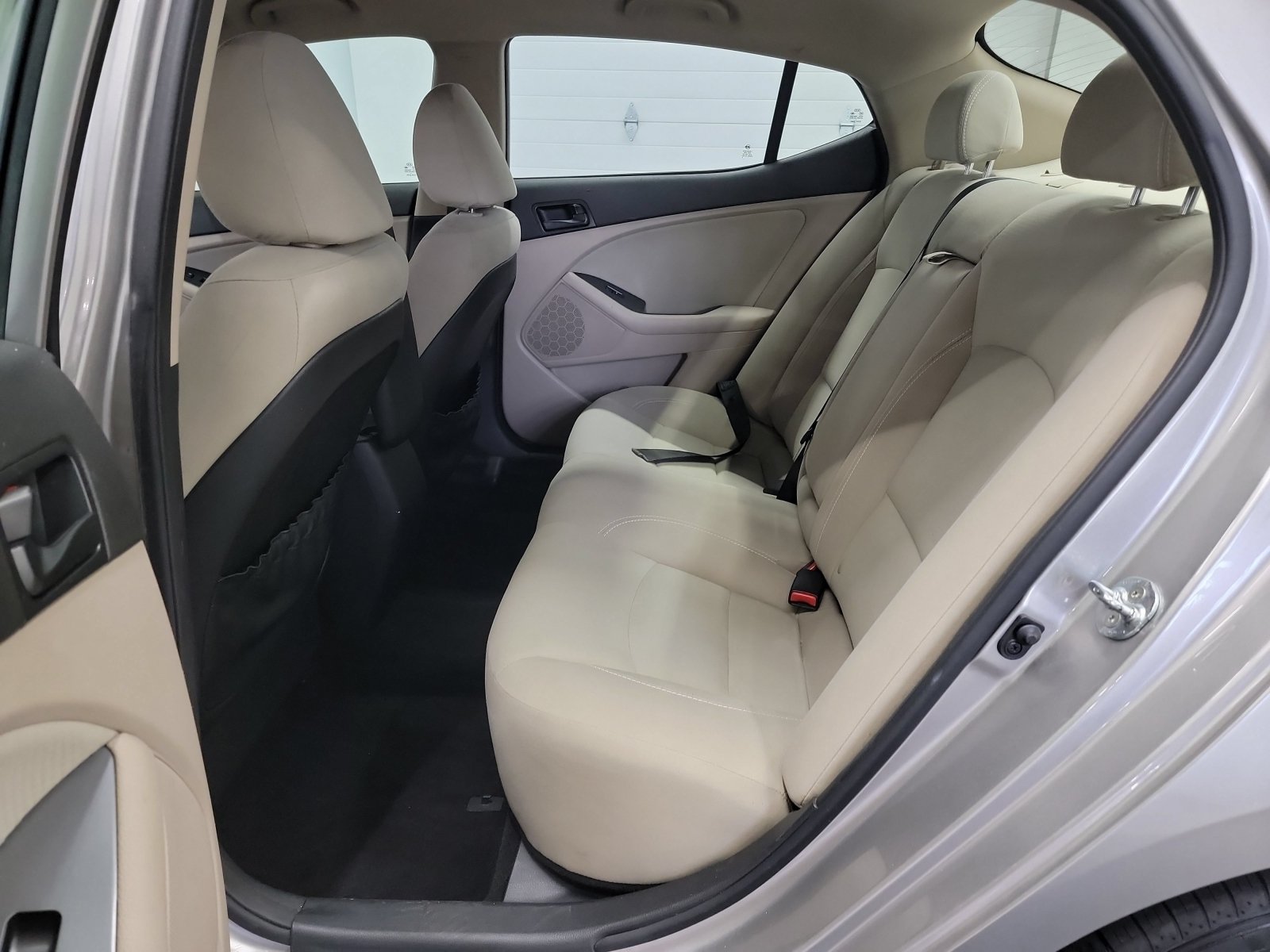 Used 2015 Kia Optima LX FWD image 26