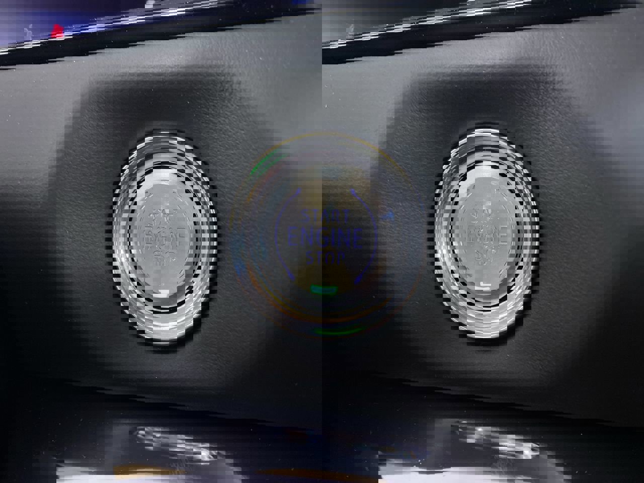 New 2026 Chevrolet Corvette Stingray Premium Conv w/ Stealth Interior Trim Package image 9