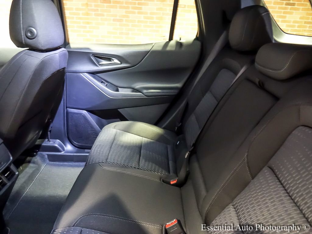 New 2026 Chevrolet Equinox LT w/ Safety and Technology Package FWD image 11