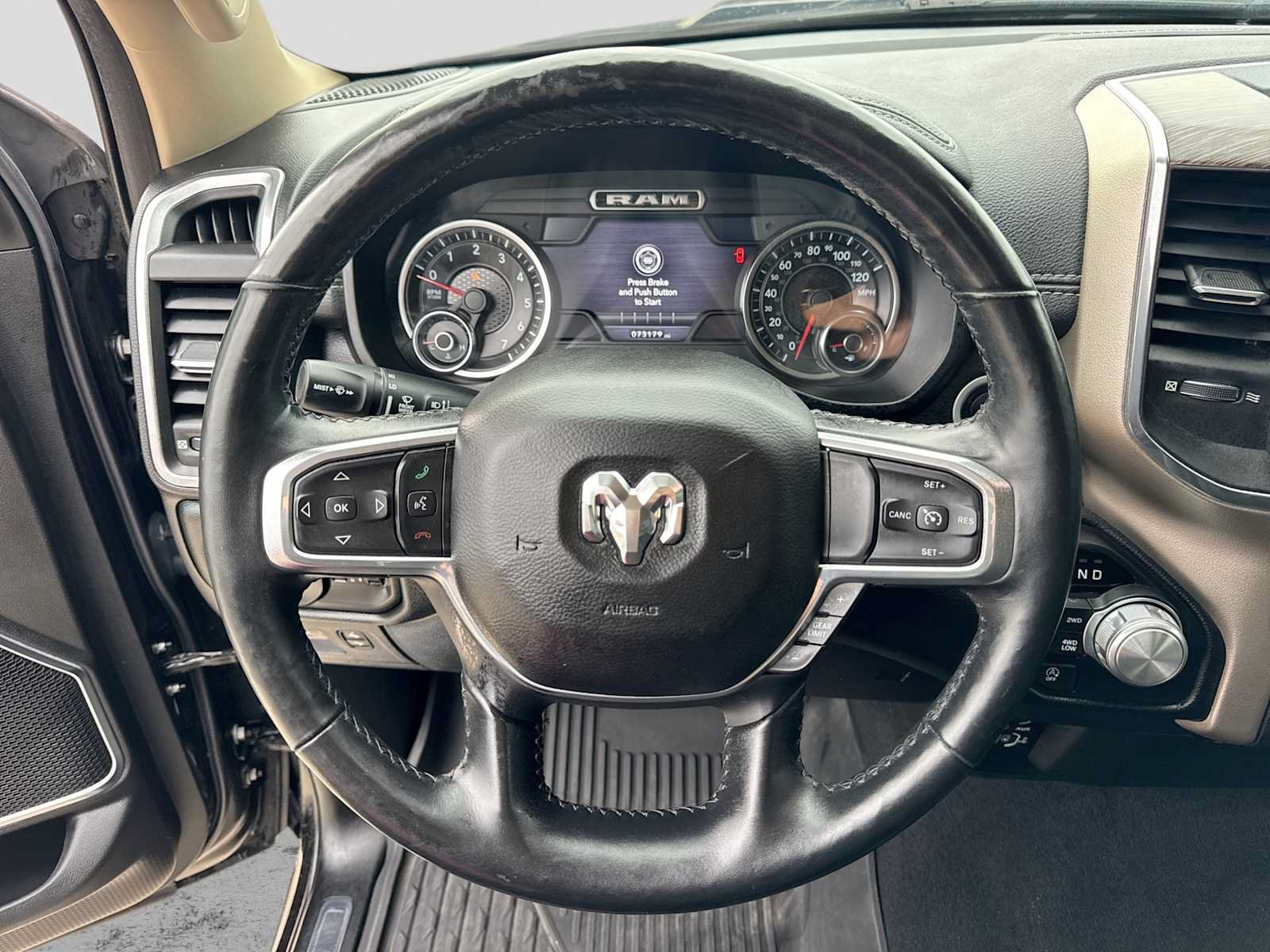 Used 2019 RAM 1500 Laramie AWD/4WD image 21