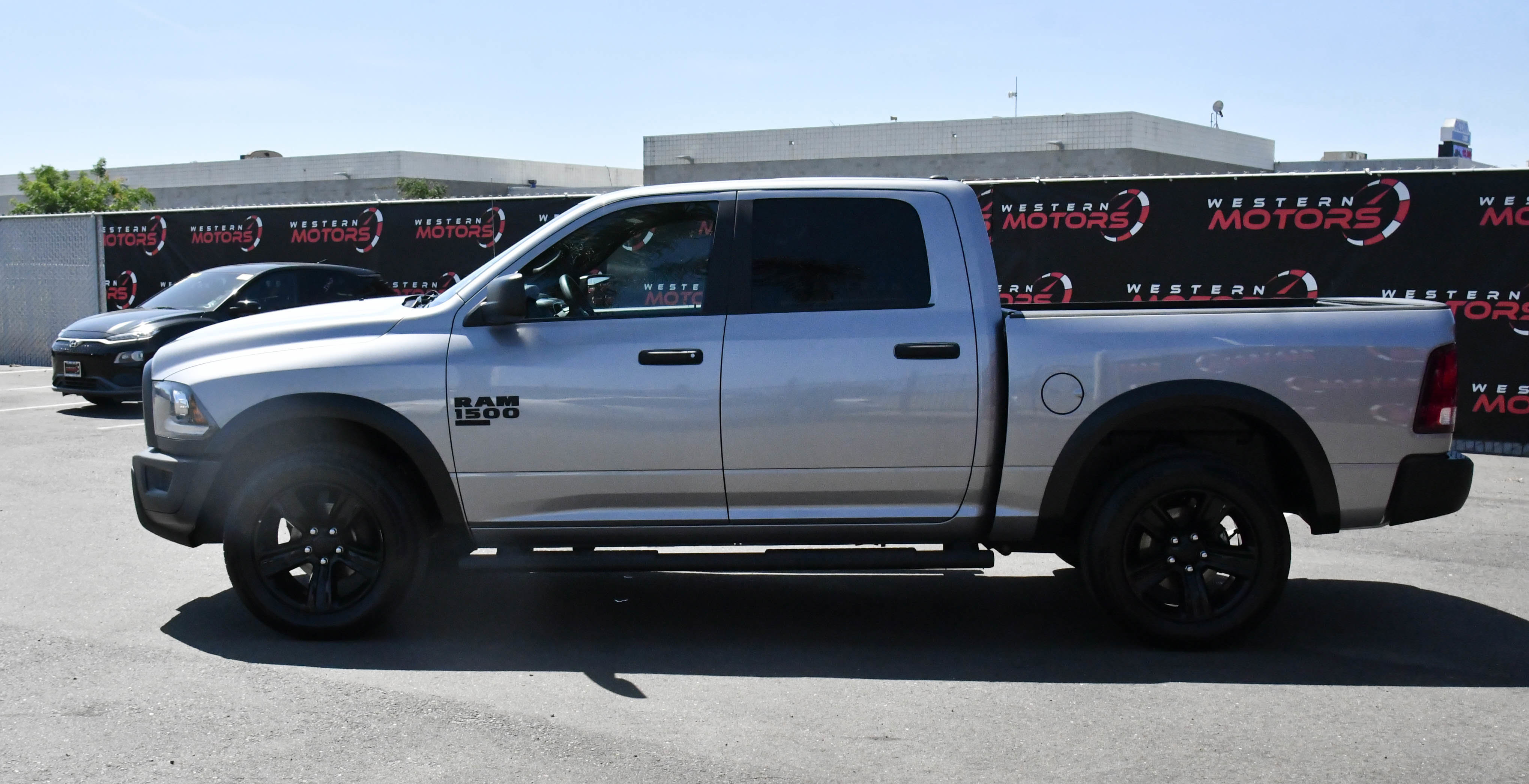 Used 2023 RAM 1500 Classic Warlock AWD/4WD image 4