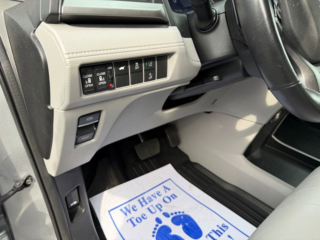 Used 2019 Honda Odyssey EX-L image 13