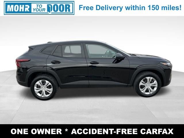 Used 2024 Chevrolet Trax LS image 4