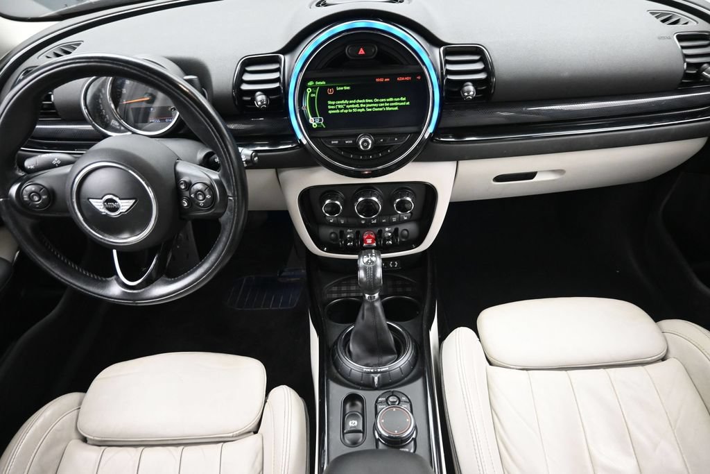 Used 2016 MINI Cooper Clubman FWD image 15