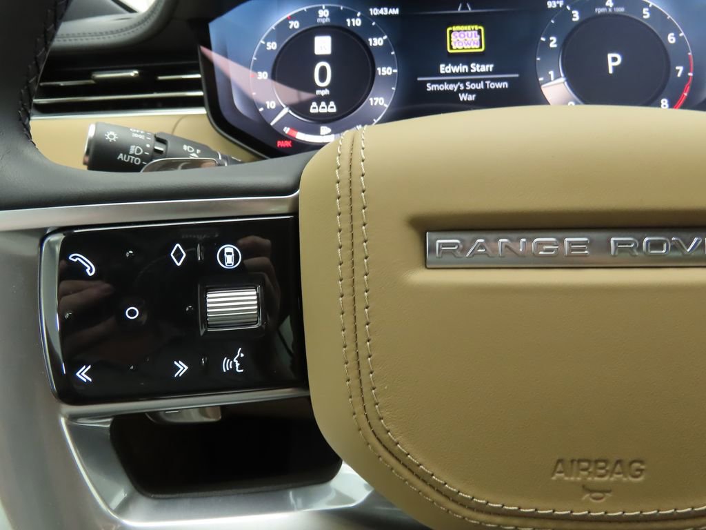 New 2025 Land Rover Range Rover SE image 11