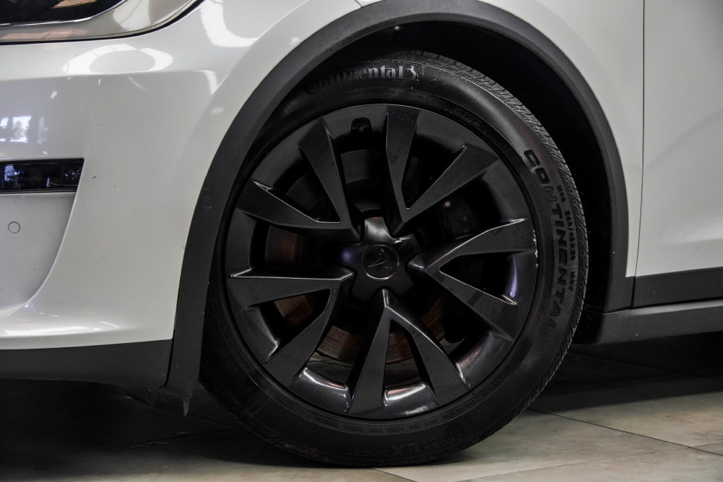 Used 2023 Tesla Model X AWD/4WD image 4