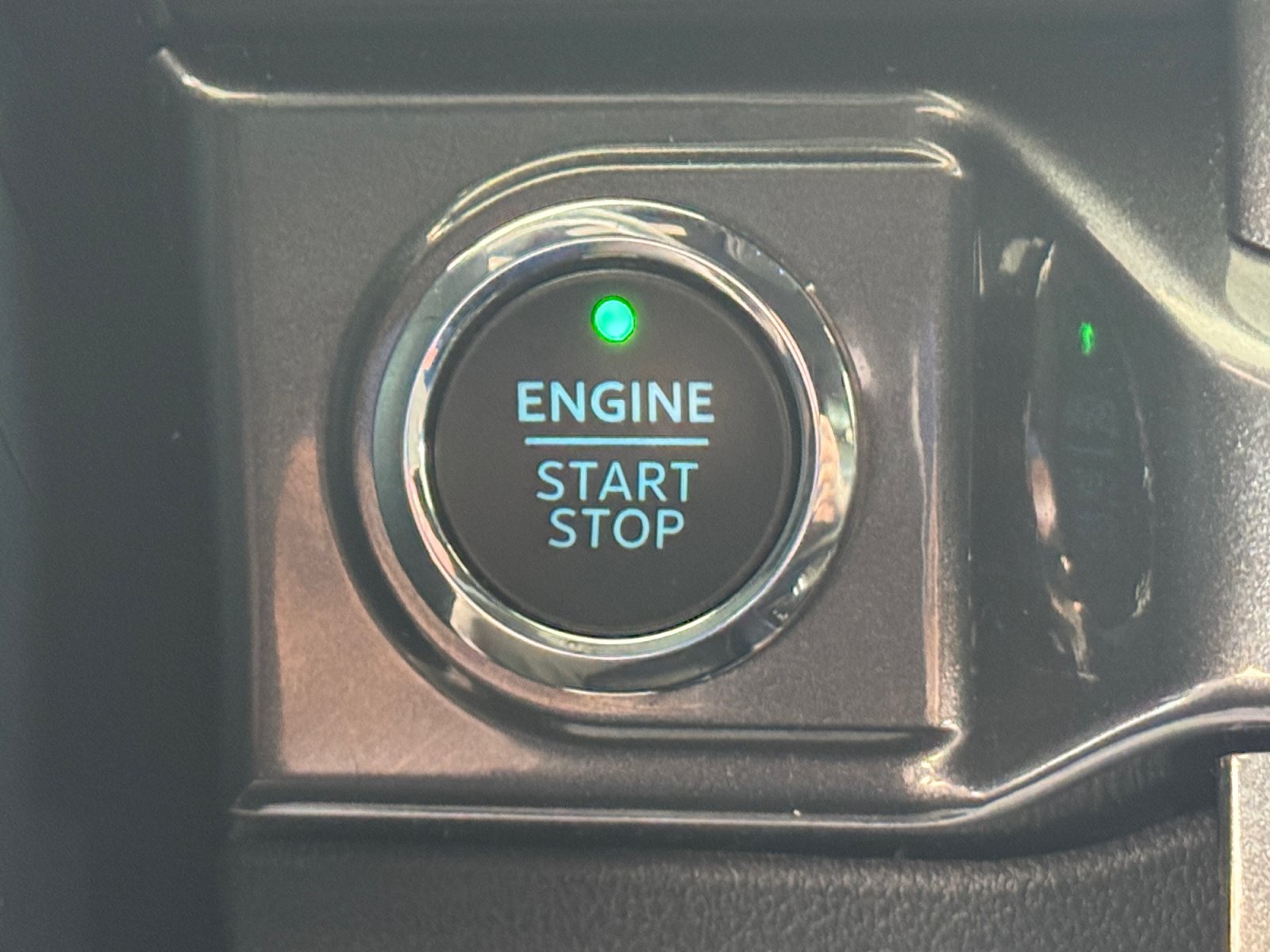 Used 2022 Ford F150 XLT w/ Equipment Group 302A High AWD/4WD image 22