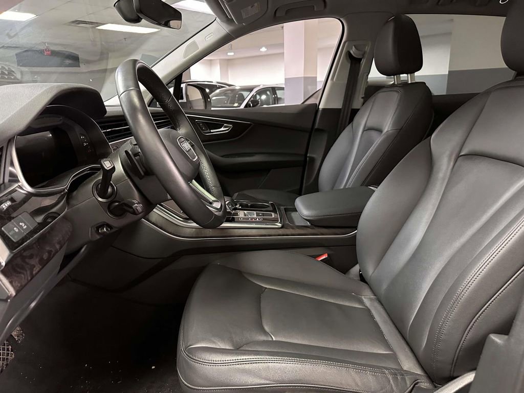 Used 2022 Audi Q7 3.0T Premium Plus w/ Premium Plus Package image 17
