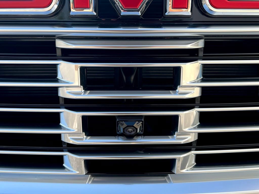 New 2026 GMC Yukon Denali w/ Denali Reserve Package RWD image 7