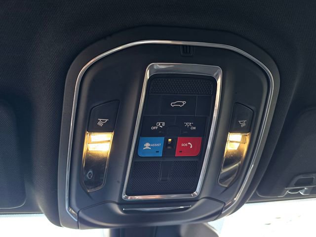 Certified 2023 Jeep Grand Cherokee L Laredo image 20