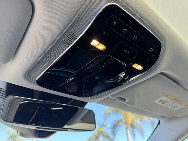 Used 2025 Mercedes-Benz E 350 Sedan image 22